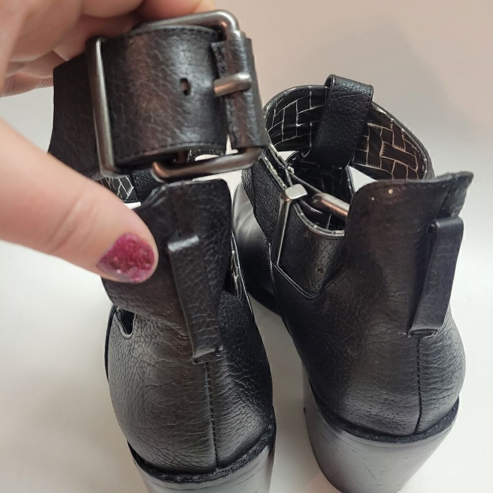 Shelly's London Reversible Adjustable Buckle Strap Block Heel Leather Booties - Picture 8 of 16